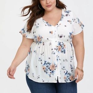 Torrid floral challis babydoll button blouse size 1